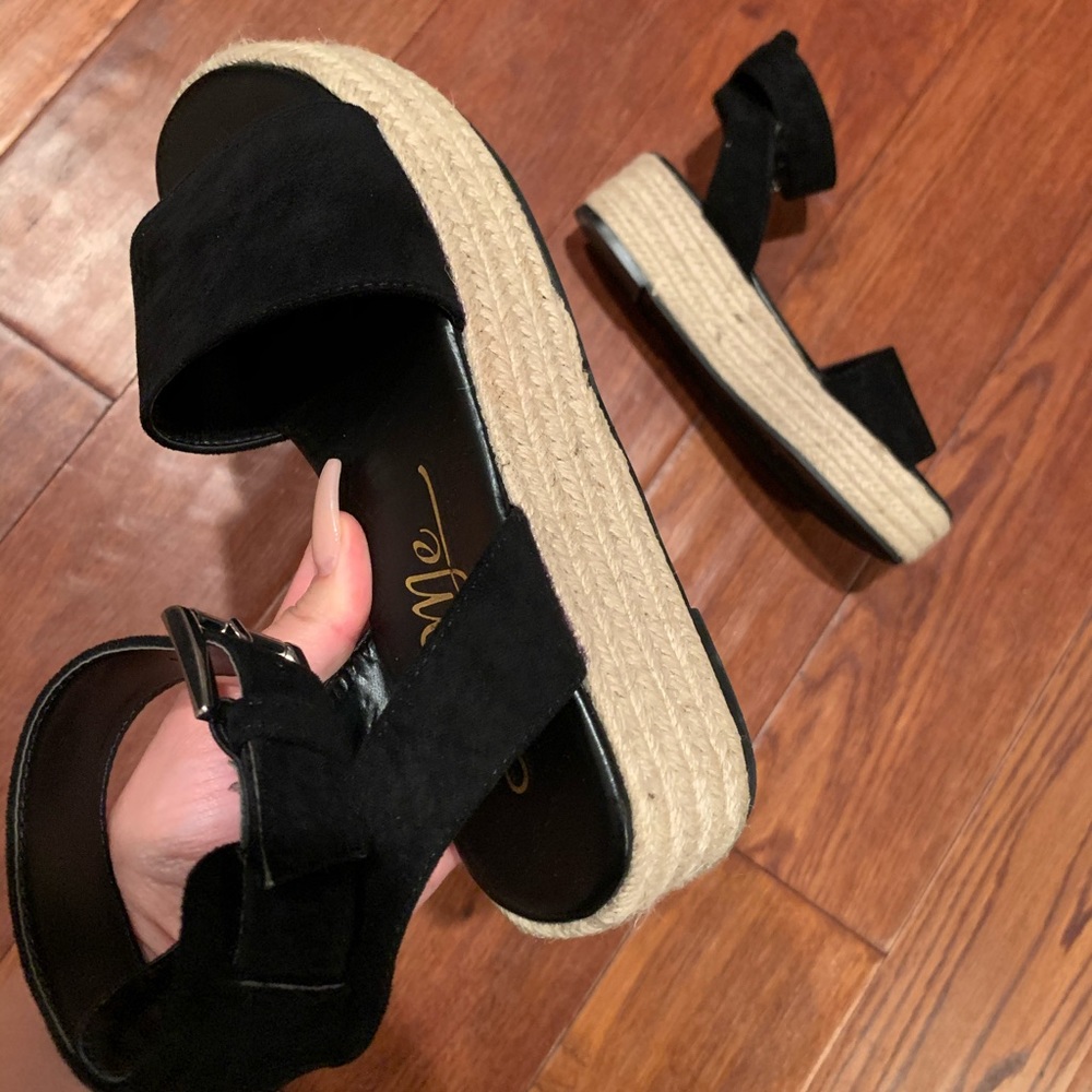 Wedge sandal
